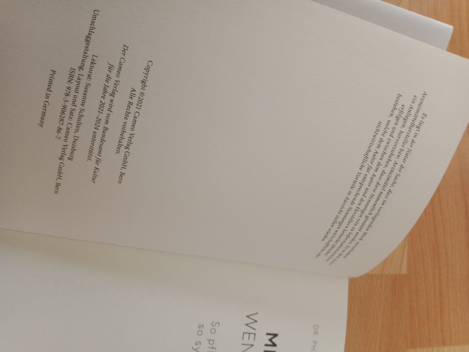 Libri: Christoph Bachmann Phytotherapie Komplementärmedizin – Usato da Wangen b. Olten venduto da EmilythestrangeX 5