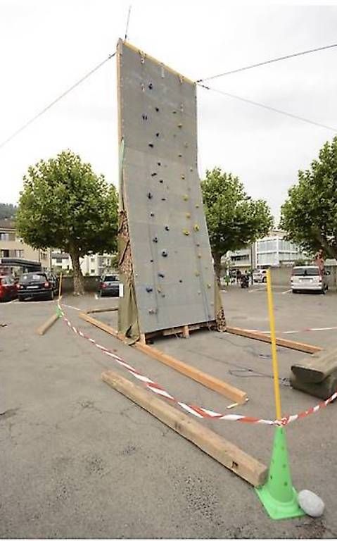 Pareti & prese d'arrampicata: Mobiler Kletterwand zu Verkaufen – Usato da Belp venduto da machrismo24 3