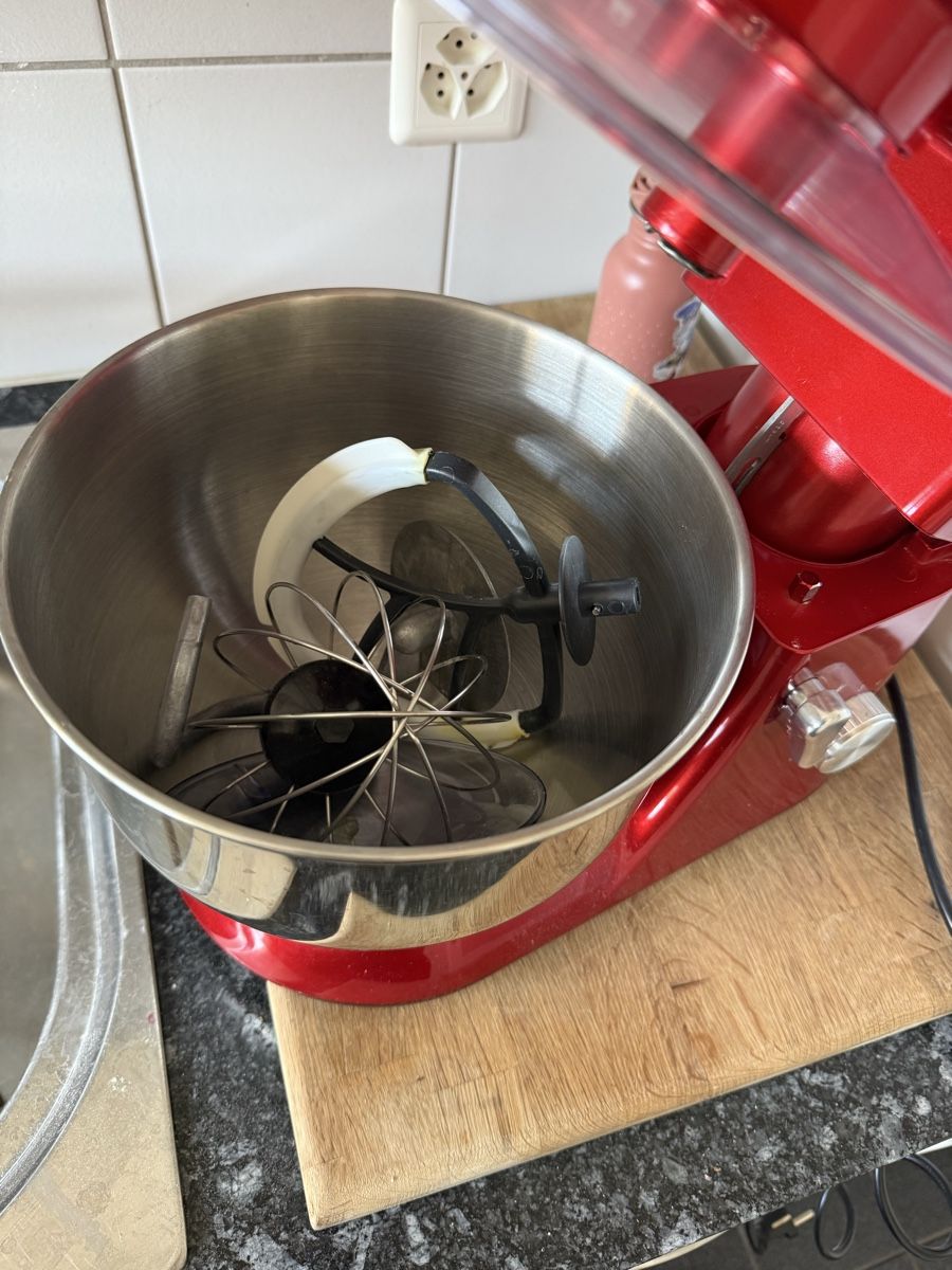 Appareils de cuisine: Klarstein Kitchen Machine Classic Red – D'occasion à Zug par PV23 1