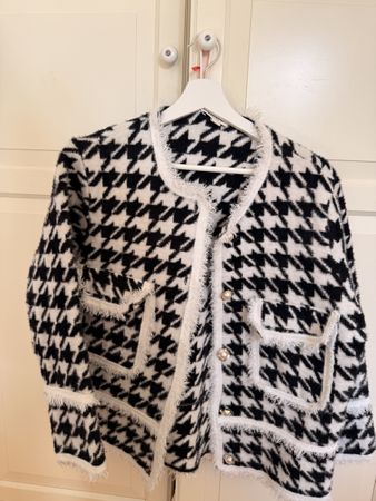 Chanel Stil Jacke