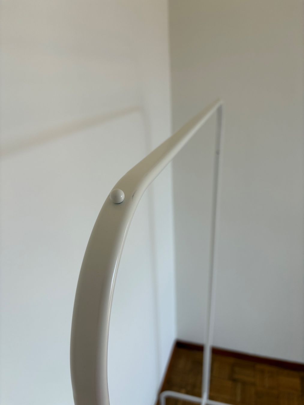 Ikea Appendiabiti: IKEA stand appendiabiti – Usato da Vacallo venduto da lit_dz2p 1