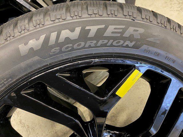 Land Rover Pneus & Kompletträder: Winterräder Range Rover Evoque 20" – Neu und originalverpackt aus Au ZH von ausee01 4