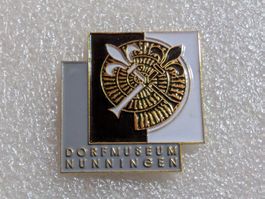 Ansteckpin 204: Dorfmuseum Nunningen