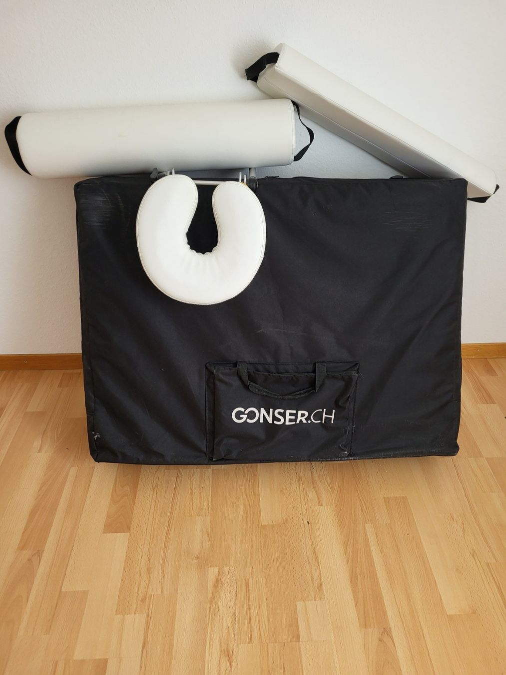 Gonser Massagegeräte: Massageliege und Zubehör – Neu (gemäss Beschreibung) aus Erstfeld von joc_hhv8 6