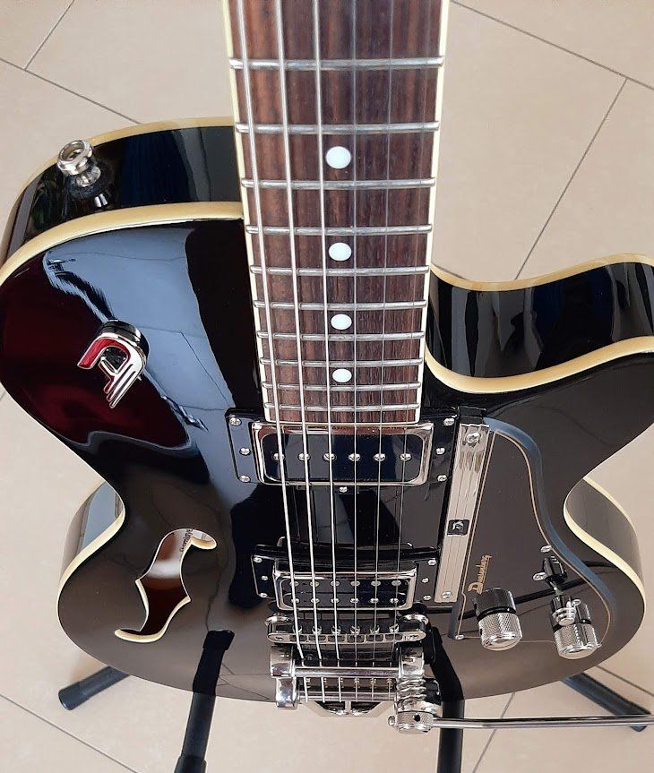Düsenberg Strumenti musicali: Duesenberg Starplayer Special, Top Zustand, Schwarz! – Nuovo (secondo la descrizione) da Frieswil venduto da ricadan 2