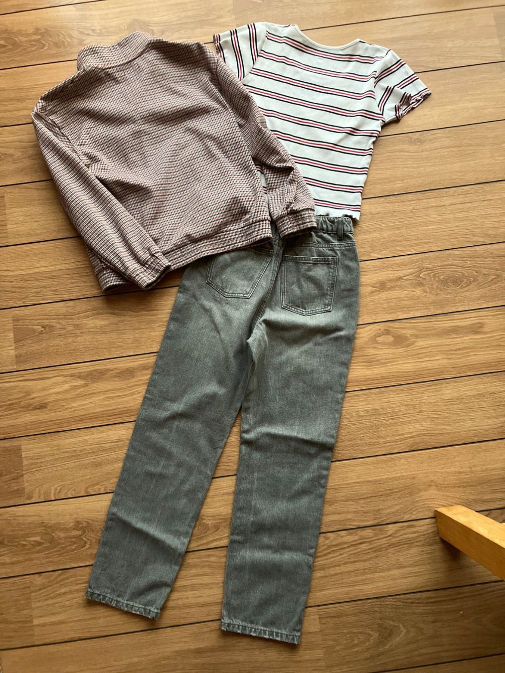 Lotti & Set di vestiti: SET HABITS – Usato da Fontenais venduto da Vava68 1