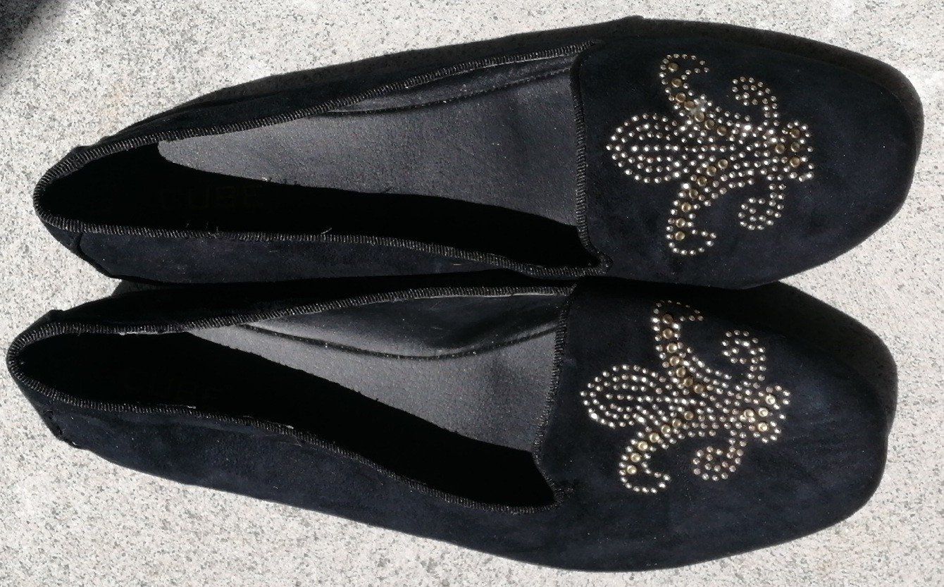 Cube Scarpe da donna: Schicke, schwarze Damen-Ballerinas, Cube, Gr. 42 – Usato da Schaffhausen venduto da Domifran 1