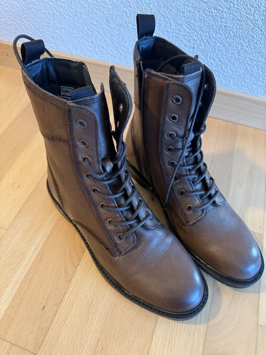 Esprit Damenschuhe: Esprit Schnürstiefeletten 39 – Neu (gemäss Beschreibung) aus Bülach von sawa22 9