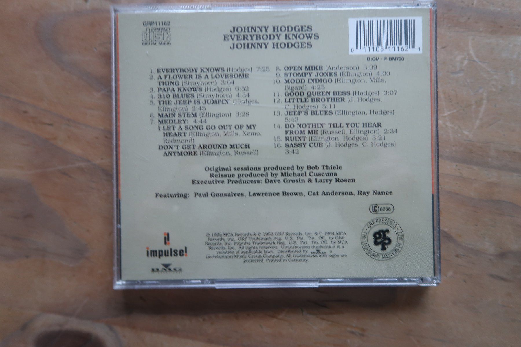 CDs: JOHNNY HODGES - EVERYBODY KNOWS - CD – D'occasion à Basel par Patiscat 1