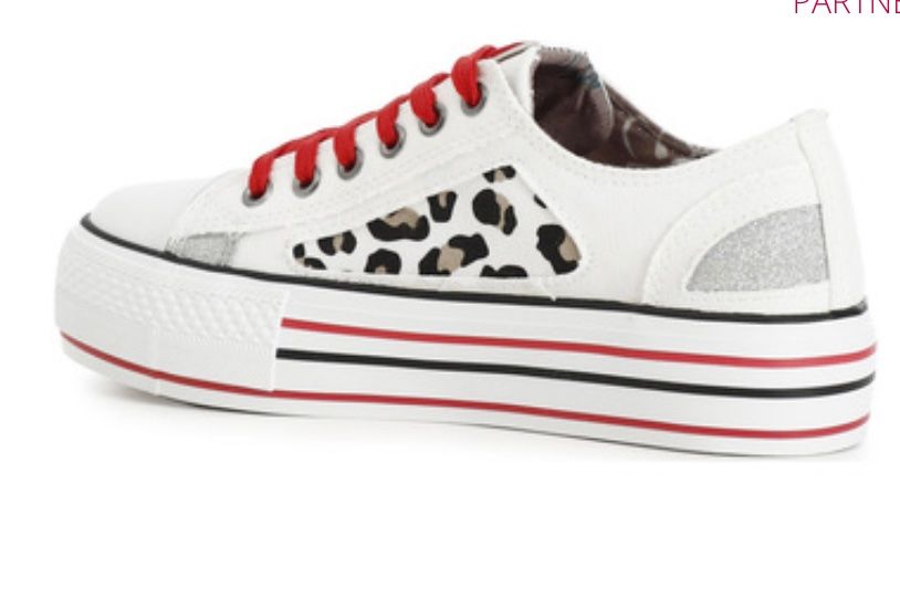 Scarpe da donna: New CAFÉ NORE Sneaker Converse Style Gr.40 – Nuovo e nell'imballaggio originale da Zumikon venduto da NG_79 1