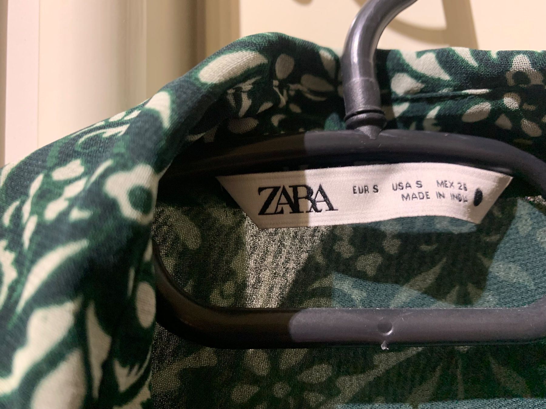 Zara Vestiti: Zara Kleid Grösse S – Nuovo (secondo la descrizione) da Zollikerberg venduto da Jvac2 5