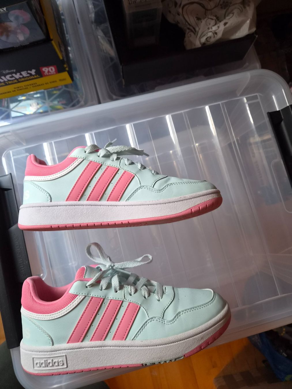 Adidas Scarpe da donna: Adidas Sneaker Damen Gr. 36 mint/pink – Usato da Sisseln AG venduto da schenk-figuren 3