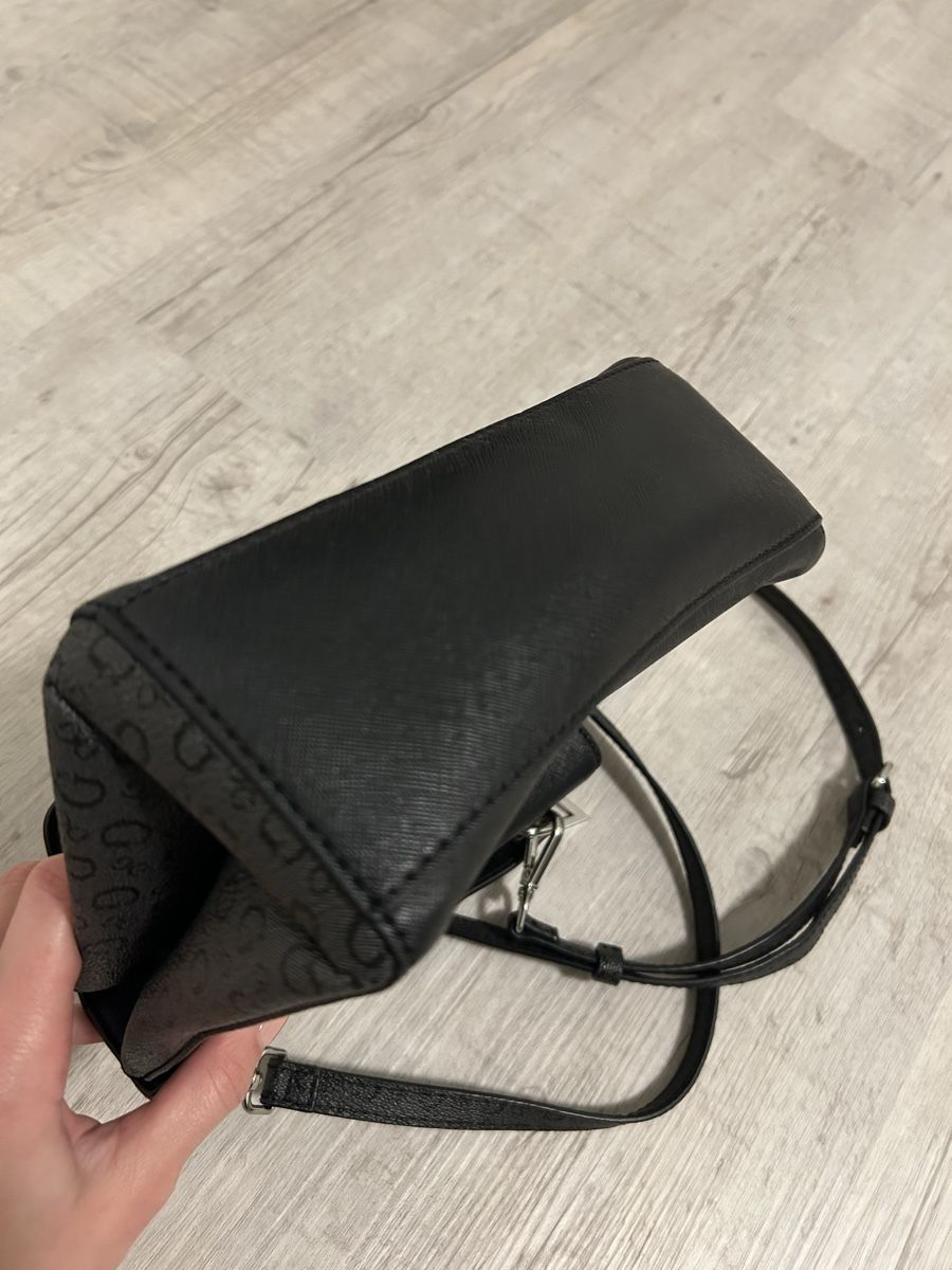 Guess Taschen für Damen: Tasche Guess – Gebraucht aus Zollikofen von S.B.R 1