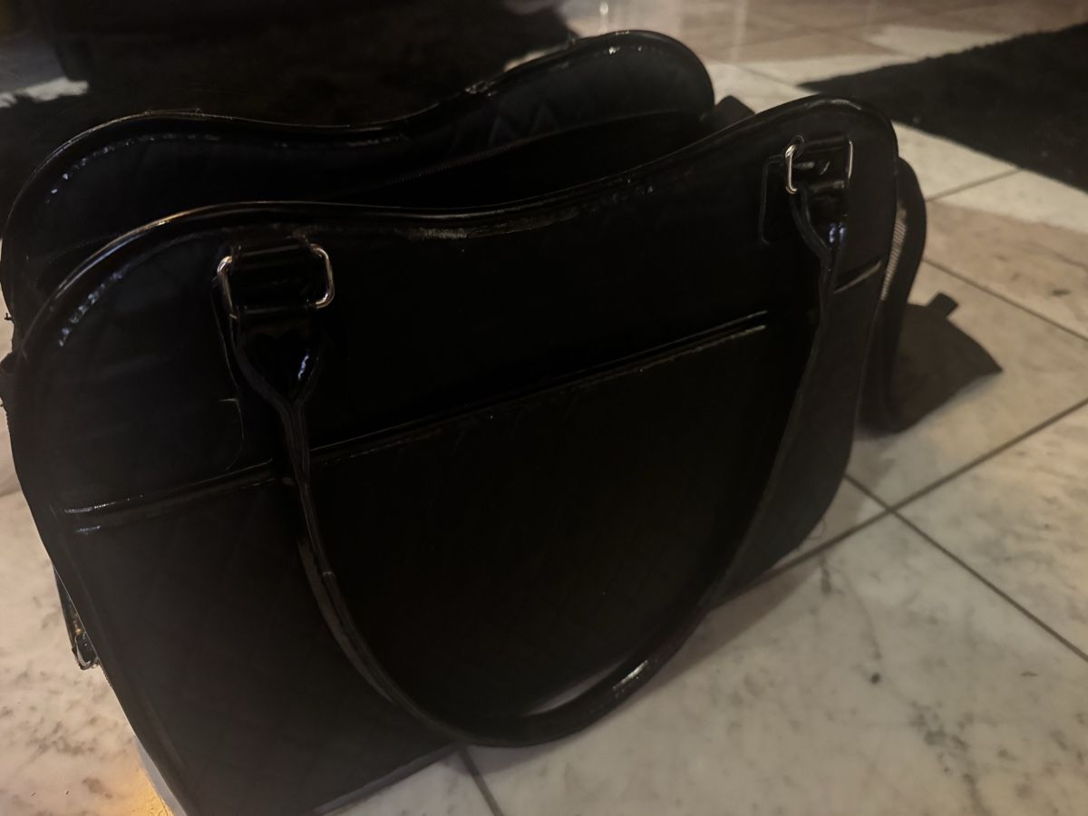 Liege- & Schlafplätze: Hunde transport handtasche – Gebraucht aus Volketswil von Modelka 4