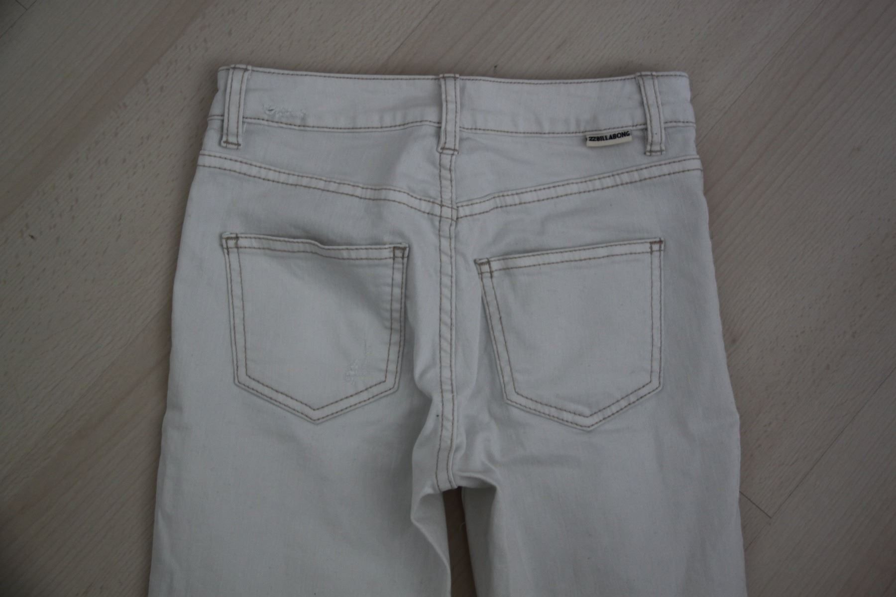 Billabong Pantalons: weisse Jeans Marke Billabong 158 – D'occasion à Walterswil SO par Jerry_maus 4
