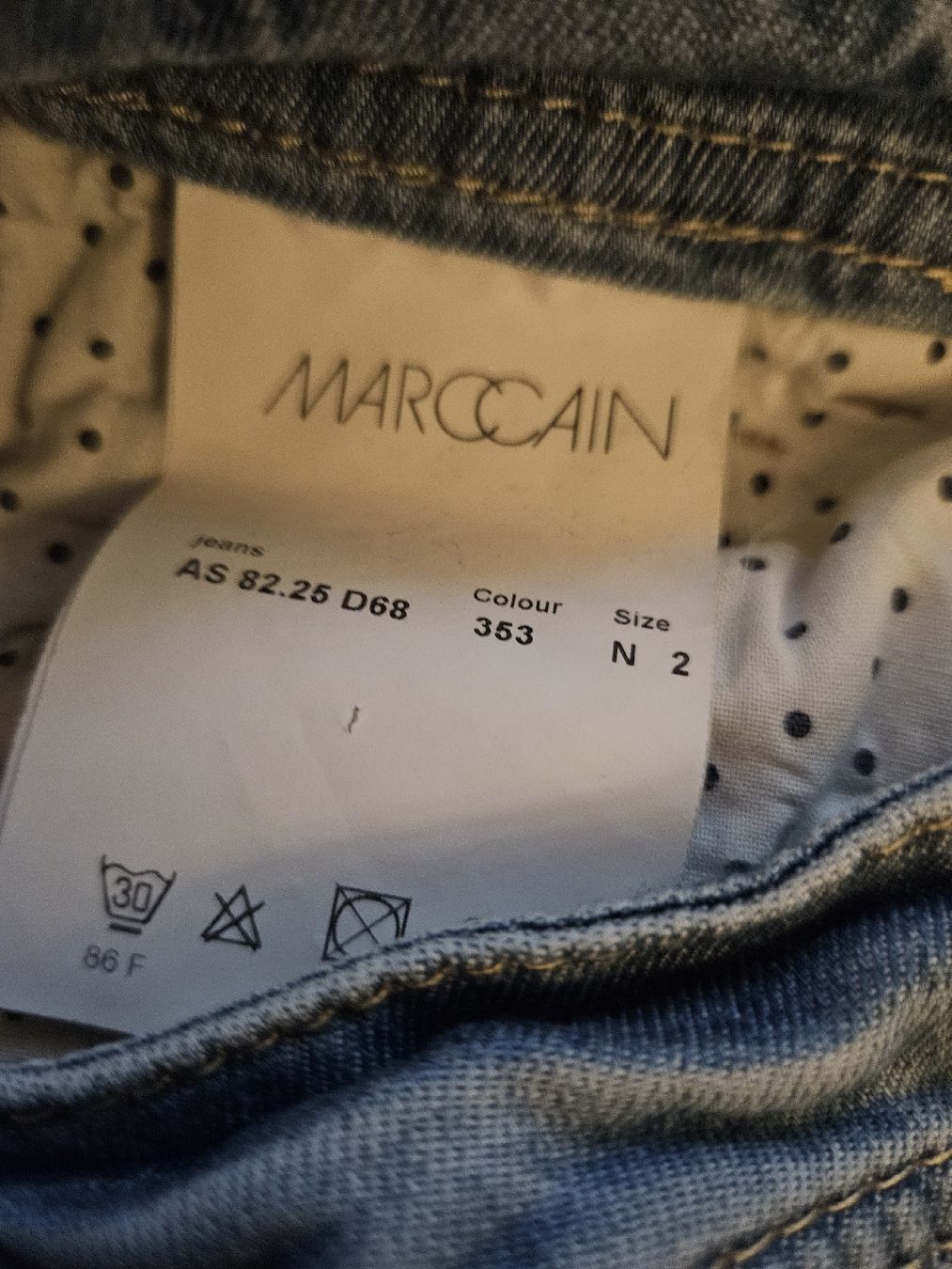 Marc Cain Jeans: Marc Cain Jeans hellblau N 2 – Gebraucht aus Anwil von tamoos 7