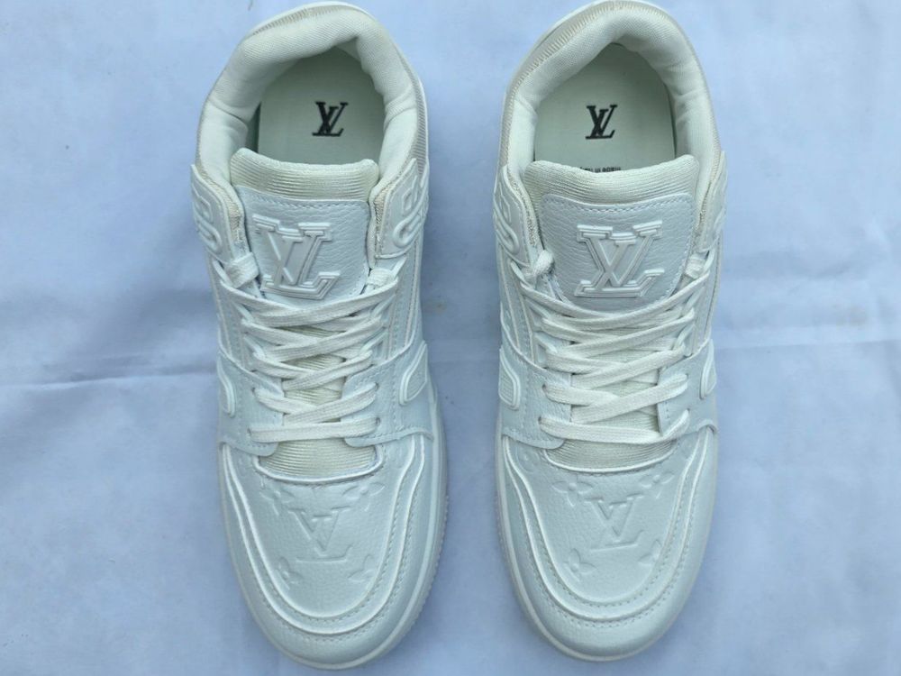 Scarpe da uomo: NEU Sneaker Weiss Grösse 44 – Nuovo e nell'imballaggio originale da Emmenbrücke venduto da Sanmyk 3