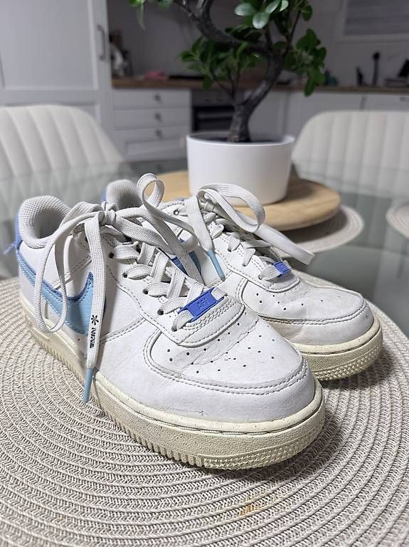 Scarpe da uomo: Nike Air Force  – Usato da Sennwald venduto da Cloe_M98 1