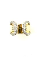 CARTIER. Collection "Double C", bague vintage 3 ors diamants