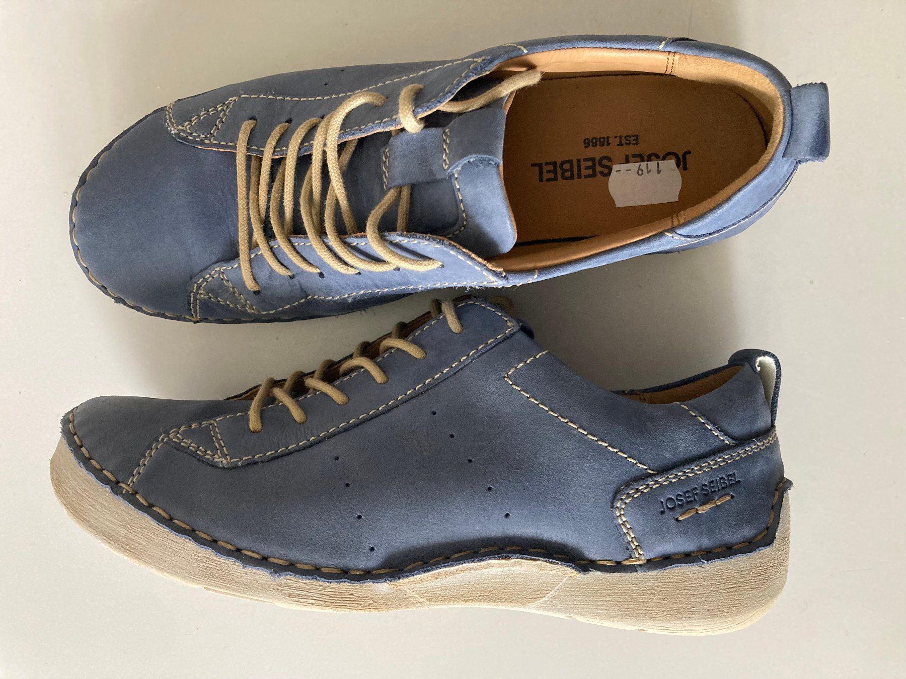 Scarpe da donna: Chaussures de ville – Nuovo (secondo la descrizione) da Delémont venduto da fca_7dtl 1