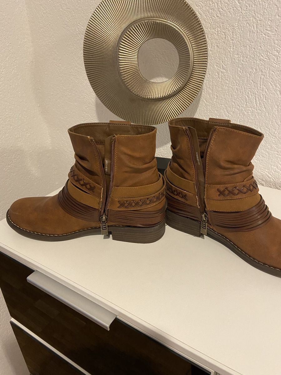 Scarpe da donna: Stiefletten – Usato da Bülach venduto da kittygismo 3