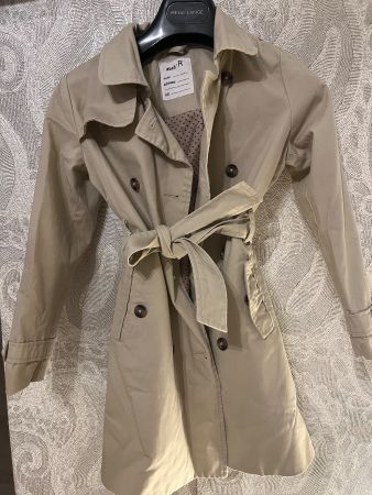 Kinder-Trenchcoat (Grösse 128) – top Zustand