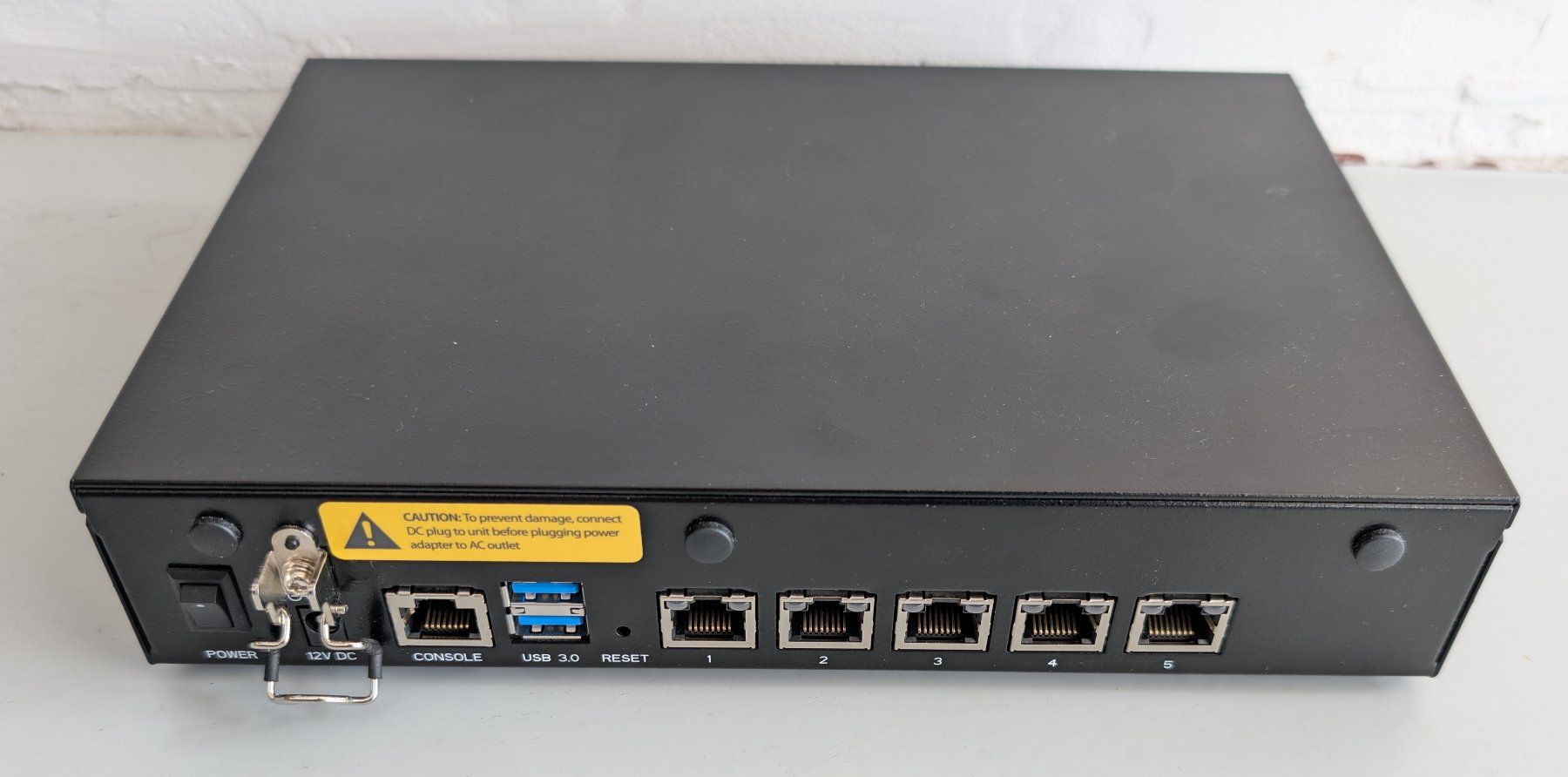 Firewall: Barracuda F12 FireWall – Usato da Dietlikon venduto da ComdatAG 2