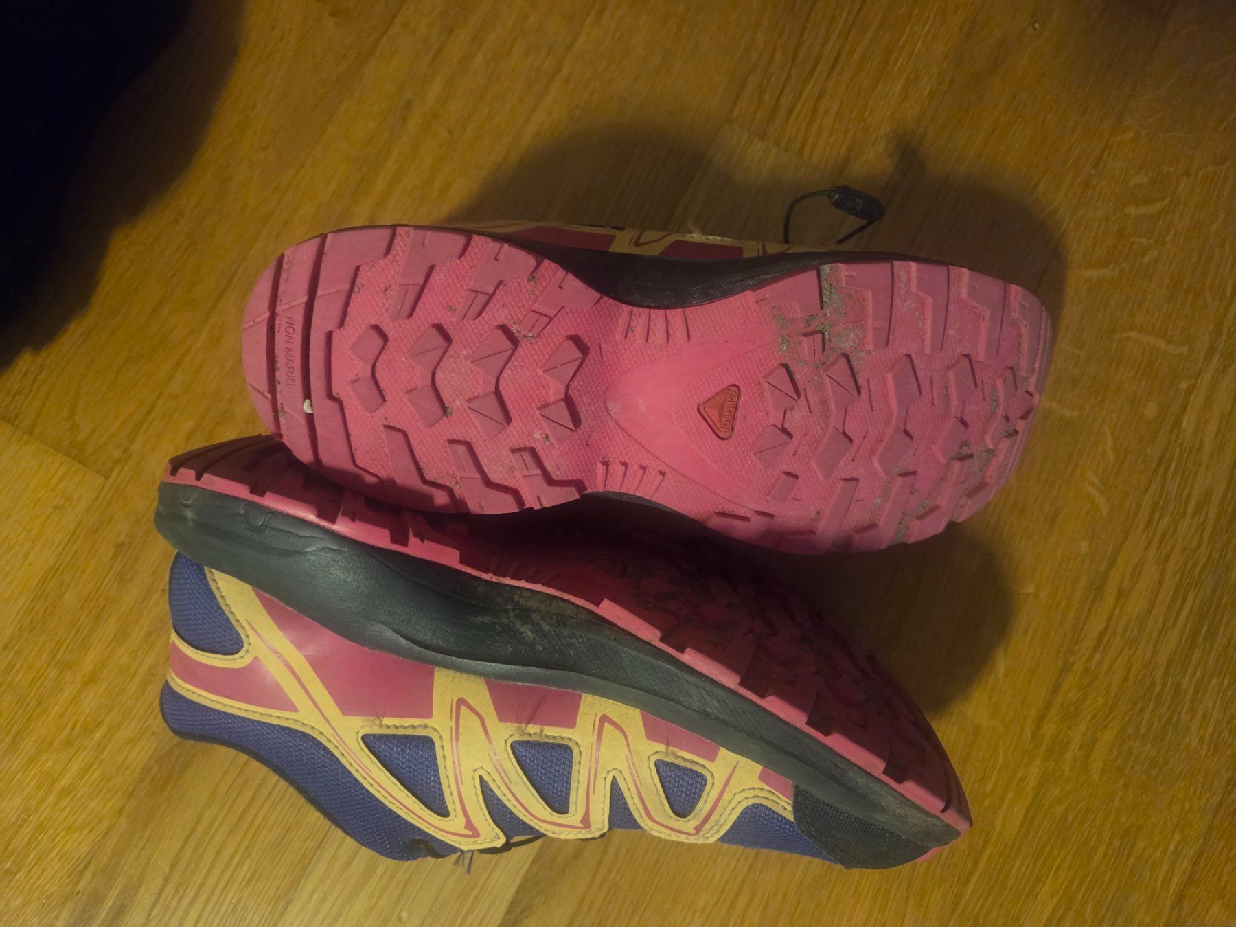 Salomon Scarpe per ragazzi: Salomon Gr.38 – Usato da Sursee venduto da Ventiduese 1
