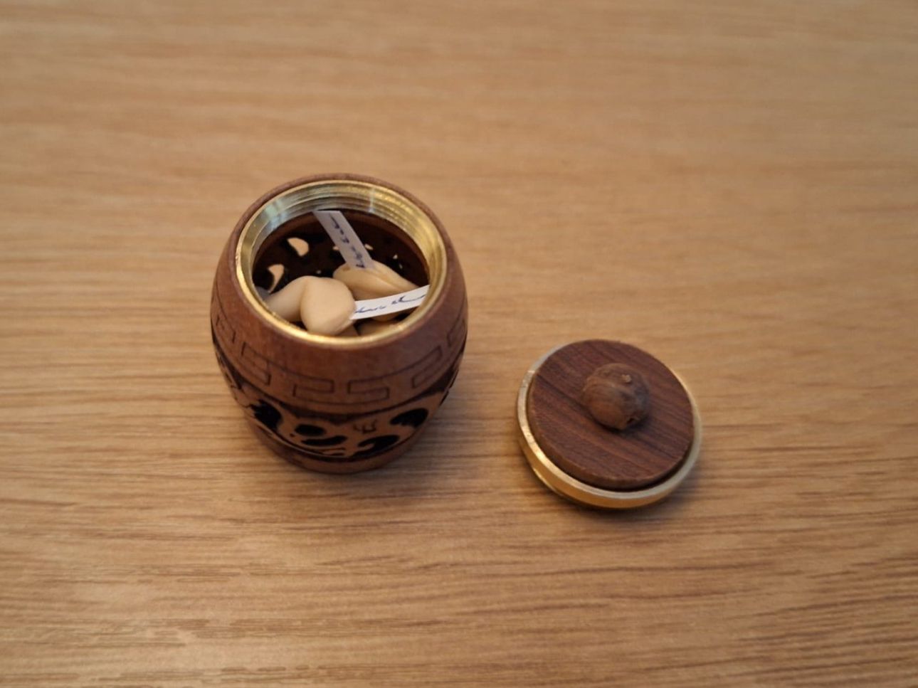 Puppenhäuser & -möbel: Handmade Glückskekse mit Holzdose – Neu (gemäss Beschreibung) aus Zürich von HandmadeTinyFood 6