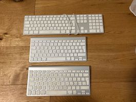 3x Apple Magic Keyboard