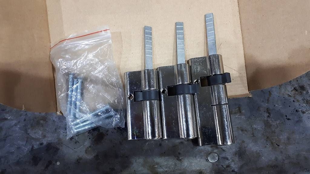 Schlösser: Danalock Schlosszylinder ab 45mm – Gebraucht aus Abtwil SG von Kastellan1