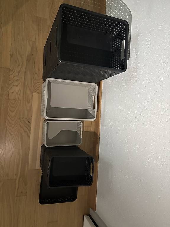 Casse di trasporto: Diverse Boxen – Usato da Wilen b. Wil venduto da Valerx 1