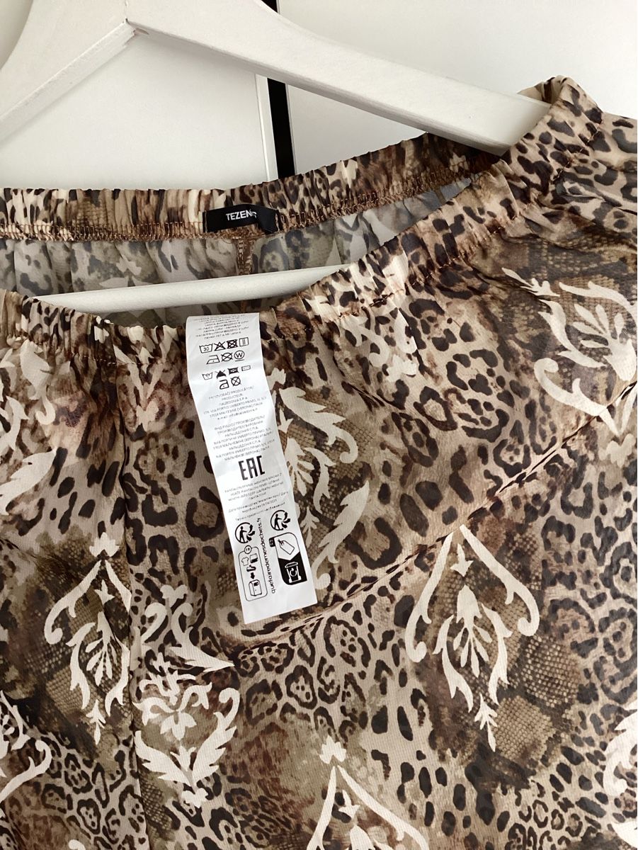 Pantaloni: Leichte transparente Sommerhose Grösse S Leopard  Tezenis – Usato da Zürich venduto da Struktur 2