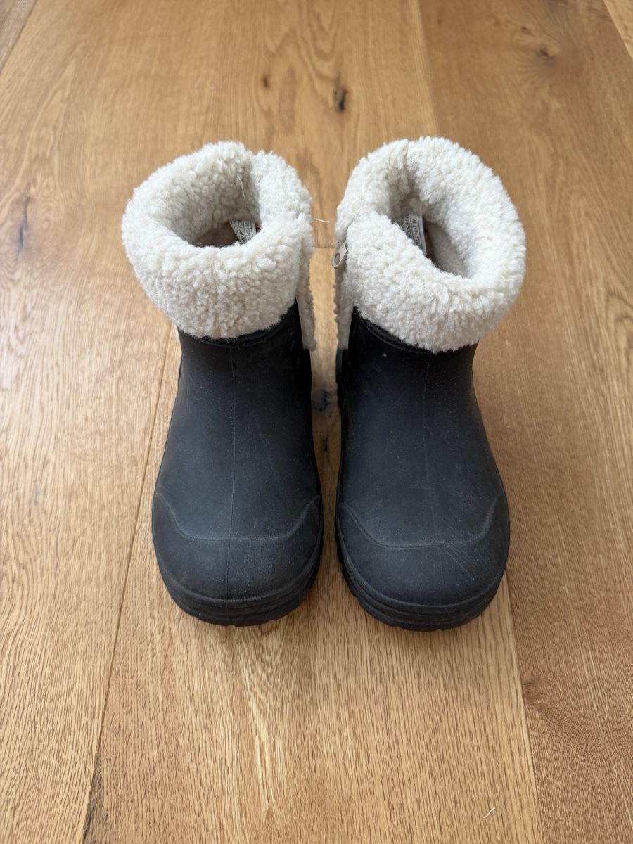 Zara Schuhe für Jungen: Zara Kids - Stiefel, Gr. 28 – Gebraucht aus Interlaken von fbnscl 1