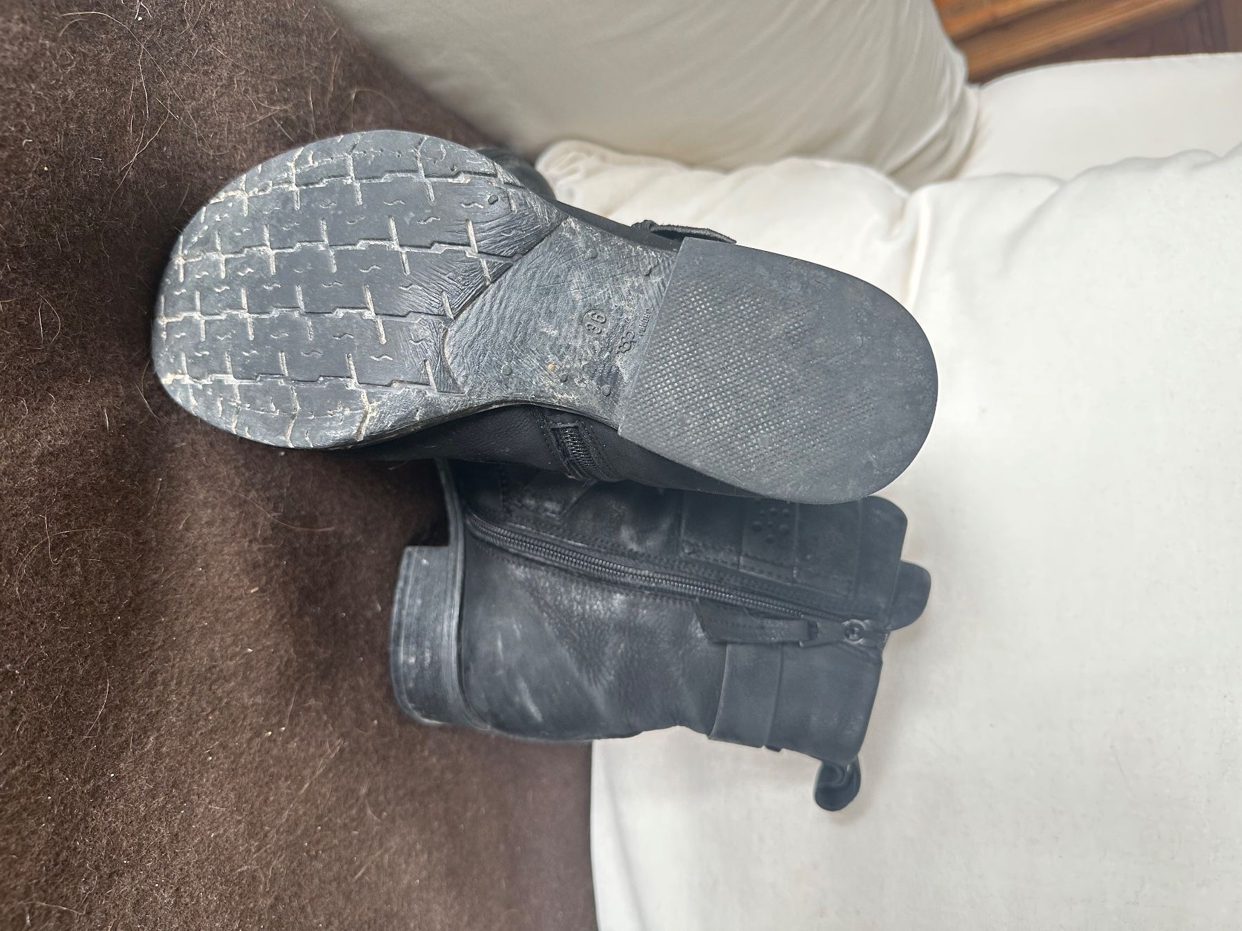 Mjus Scarpe da donna: Schwarze Mjus Stiefel, Grösse 36 – Usato da Bern venduto da Enle 2