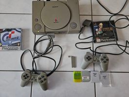 Sony Playstation 1 - PS1 mit Zubehör