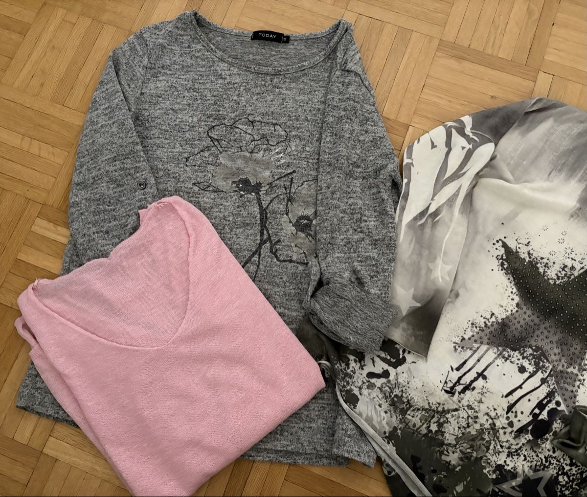 Lotti di vestiti: Kleiderpaket Oberteile – Usato da Allschwil venduto da basilea017 1