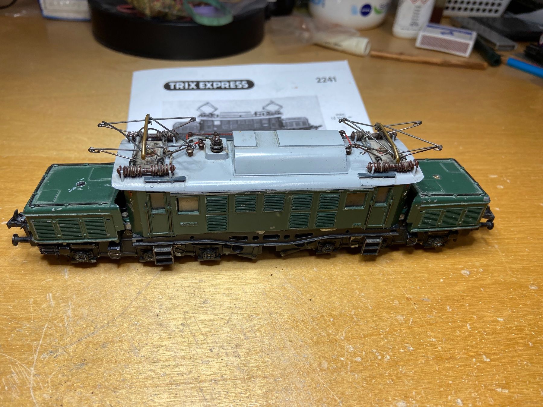 Trix Modelleisenbahnen: Trix Express E94 Deutsches Krokodil 2241 – Gebraucht aus Basel von Relaphe 1