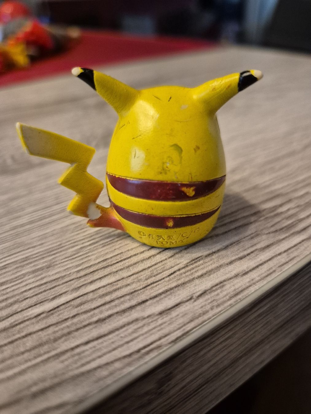 Pokémon Figuren: Pokemon Pikachu Vintage Figur Tomy – Gebraucht aus Ebikon von Claike 1