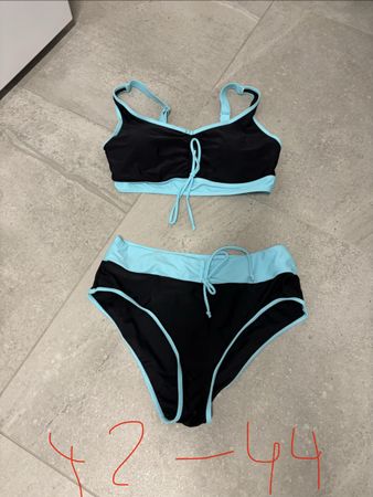 Maillot de bain deux pièces noir et turquoise, 42 - 44