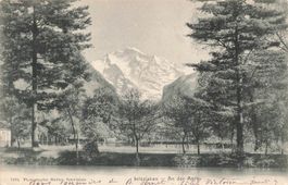 Interlaken (BE) – An der Aare mit Blick auf die Berge