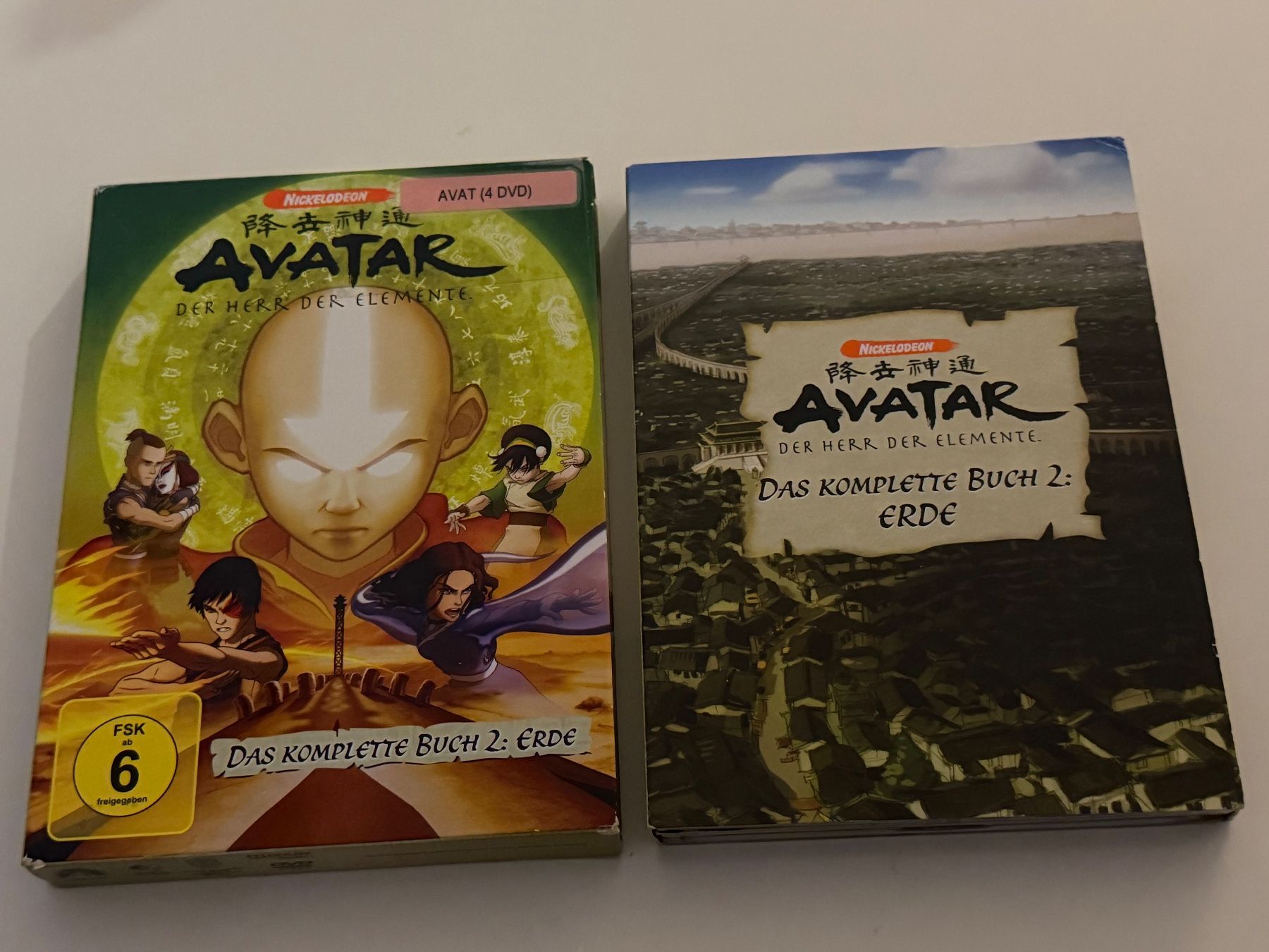 Tutti i DVDs: Avatar - Der Herr der Elemente, Buch 2: Erde - Im Schuber – Usato da Altstätten SG venduto da sheamus