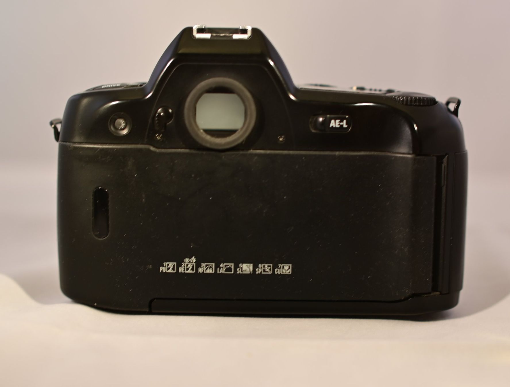 Nikon Appareil photo: Nikon F90X mit Macro Objektiv – D'occasion à Uster par Stoessda 2