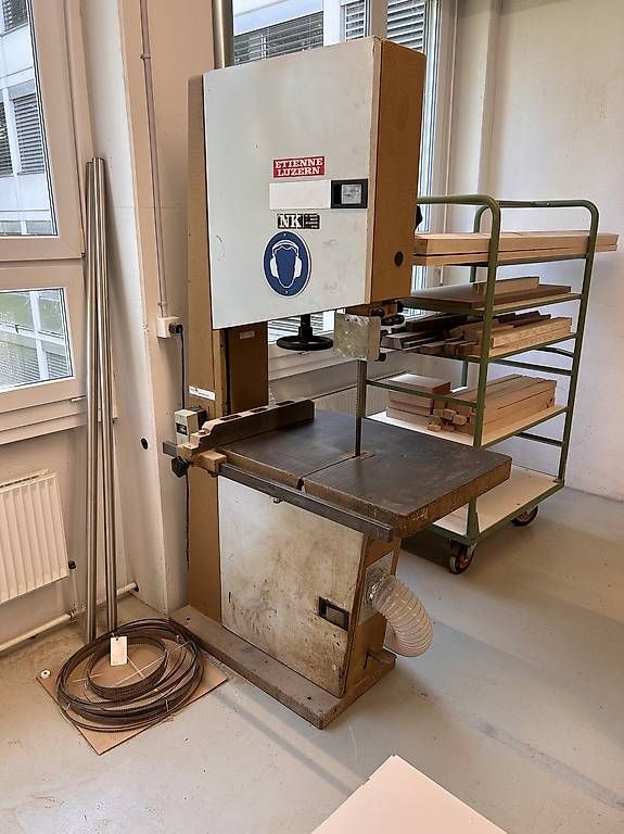 Tutte le macchine: Bandsäge Centauro 600co – Usato da Zollikon venduto da StadtrandMoebel