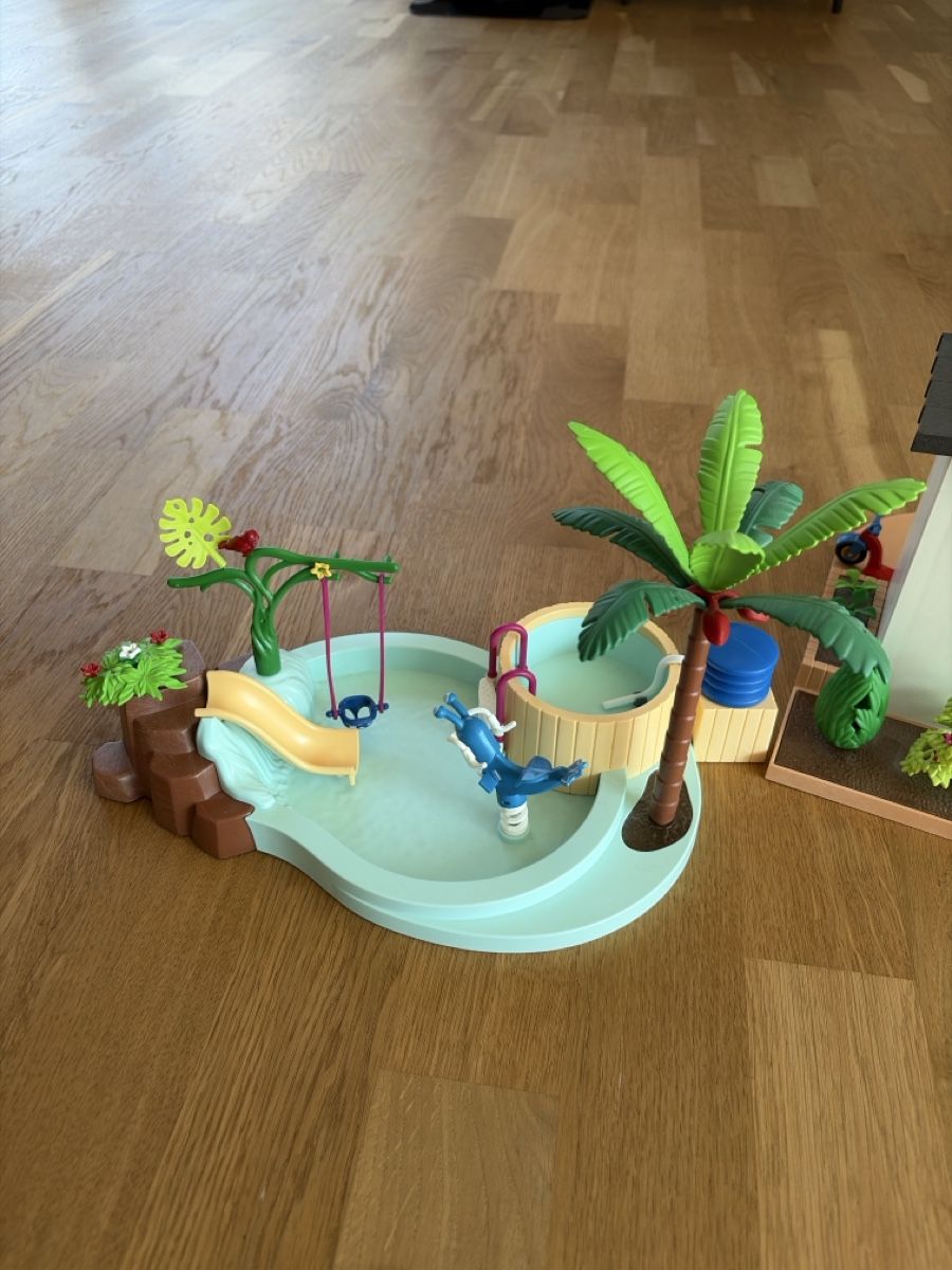 Playmobil Spielzeuge: Playmobil Kindergarten – Gebraucht aus Altdorf UR von mede11 2