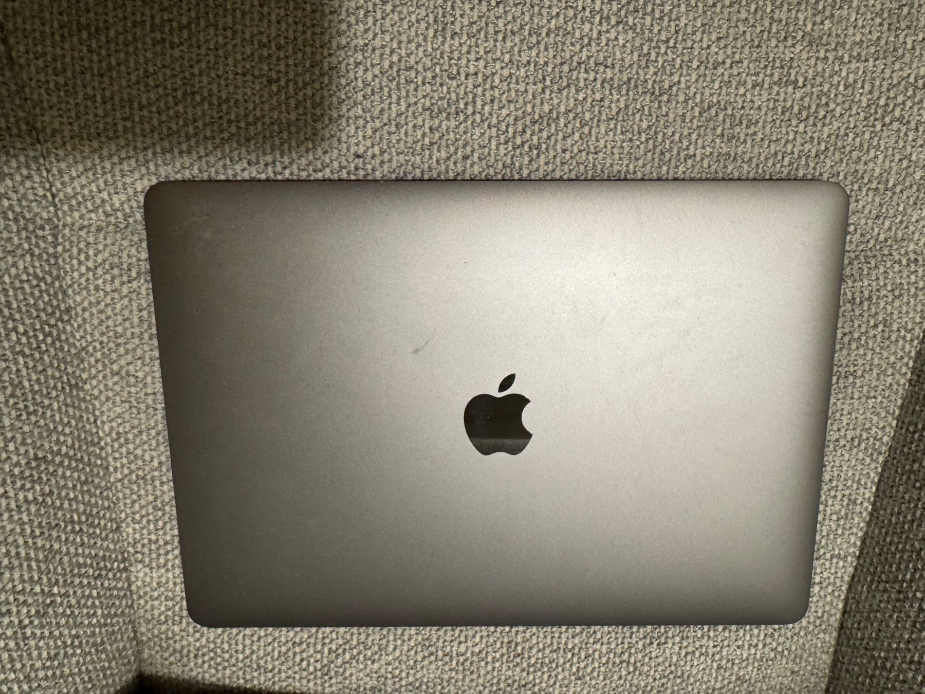 Apple Portables: MacBook Pro 13” 1TB  SSD – D'occasion à Adliswil par Busys 5