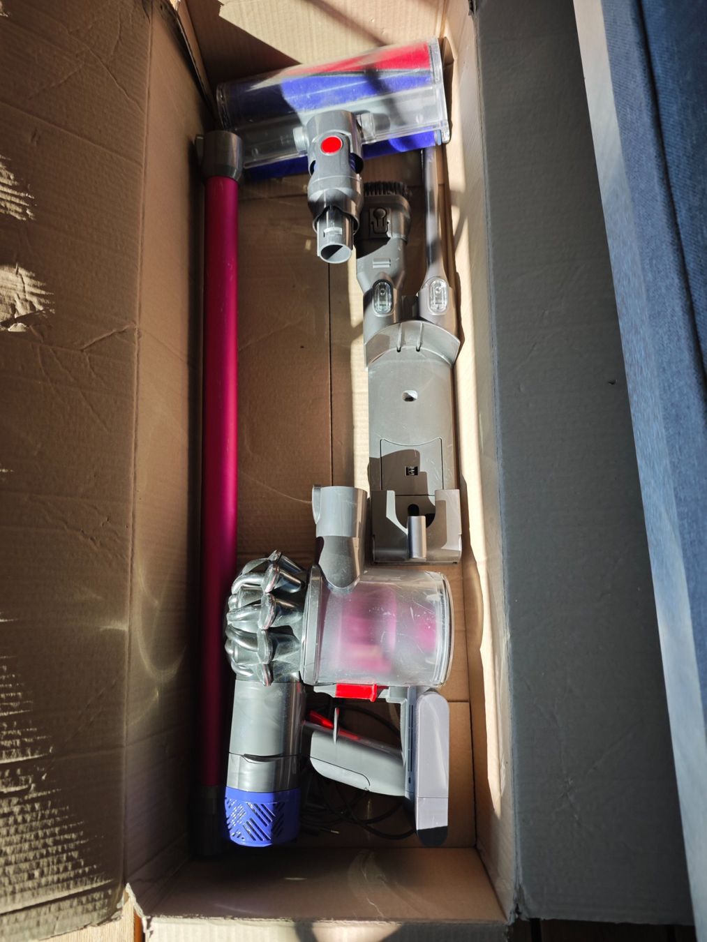 Staubsauger & Zubehör: Dyson V6 Absolute – Gebraucht aus Zürich von ACID_IV 3