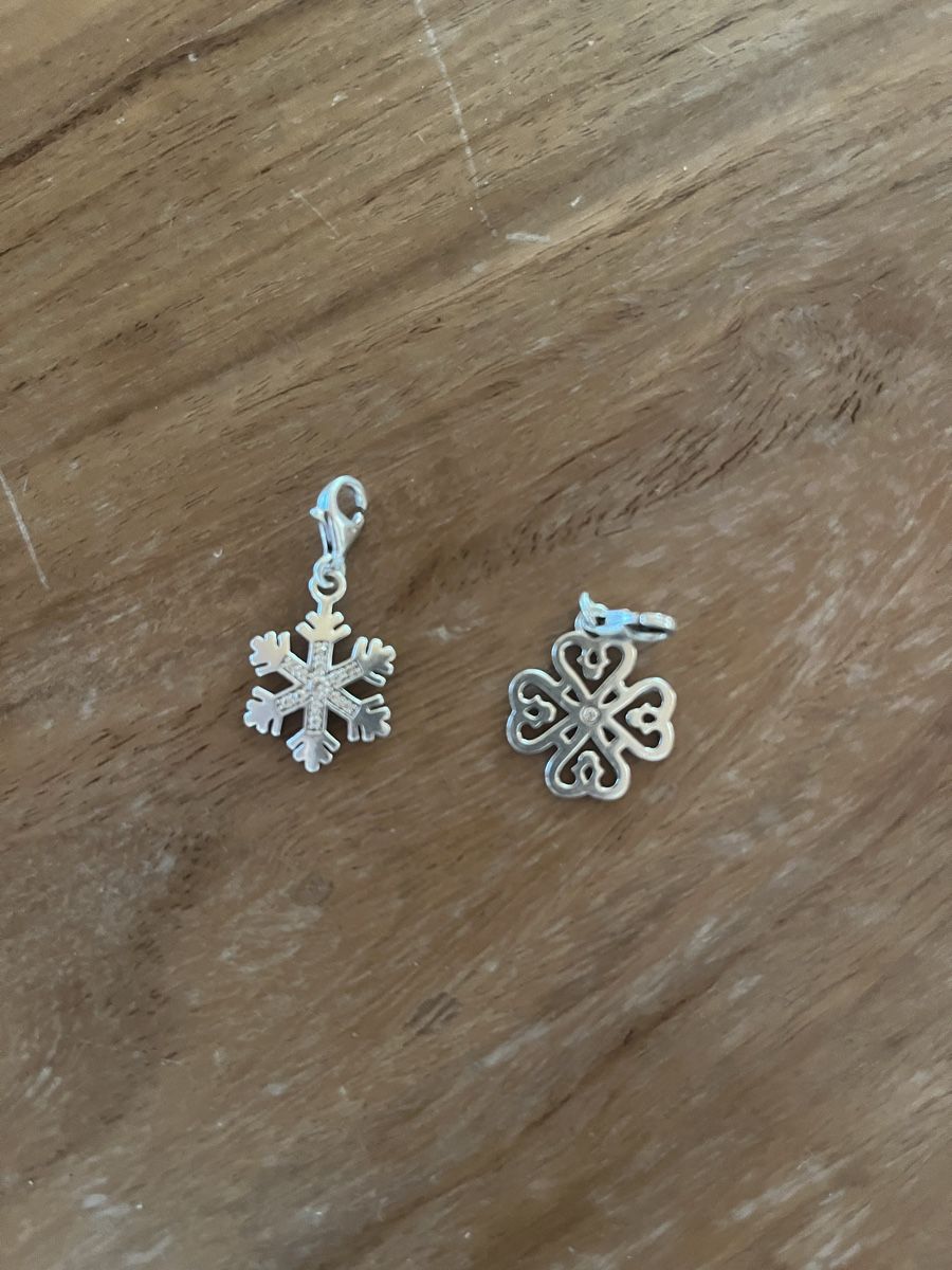 Thomas Sabo Ciondoli: 2 Charms Thomas Sabo – Usato da Gümmenen venduto da Periko81