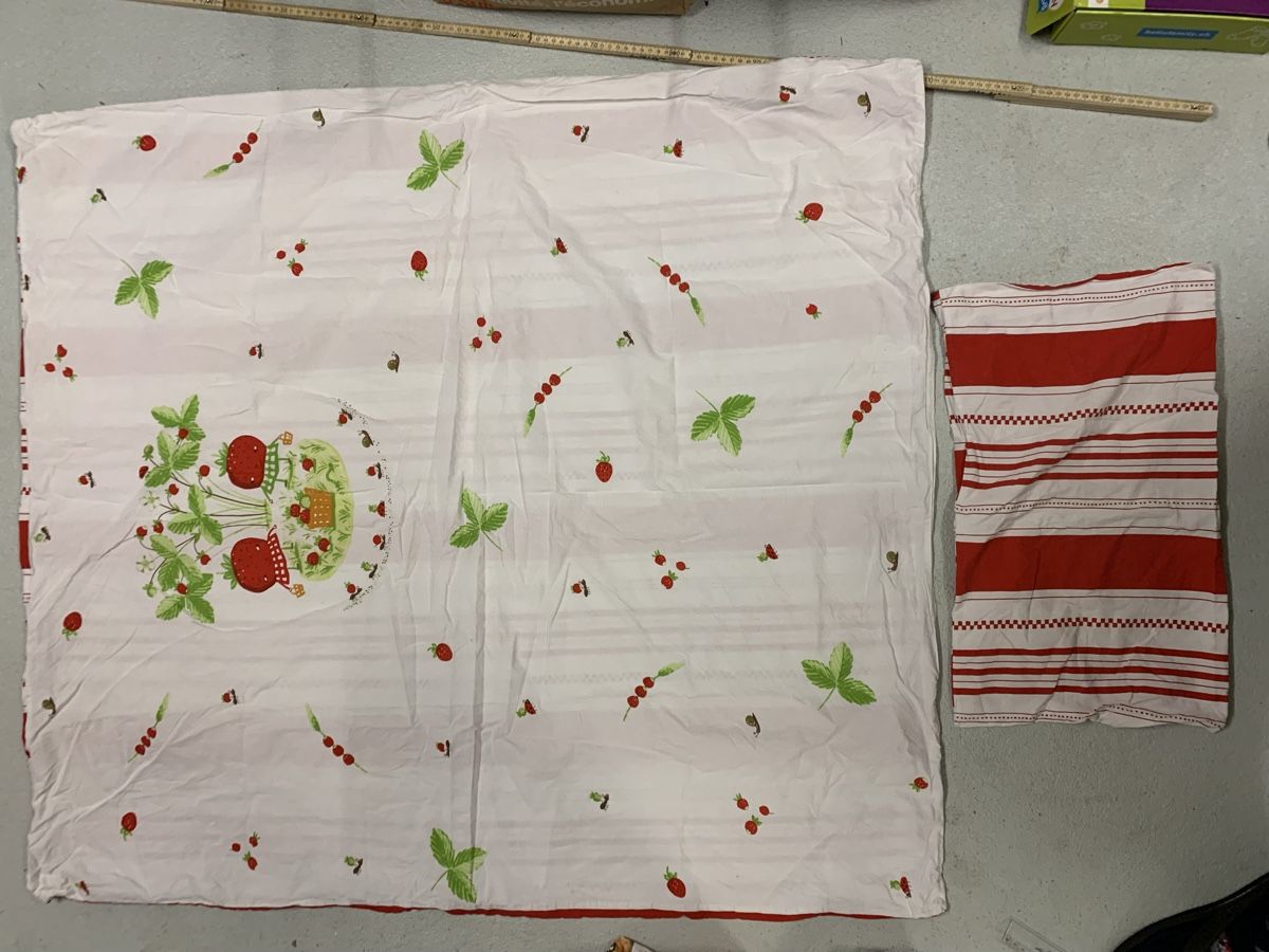Biancheria da letto: Kinderduvet mit Bettwäscheset – Usato da Ostermundigen venduto da des_t9vv 2
