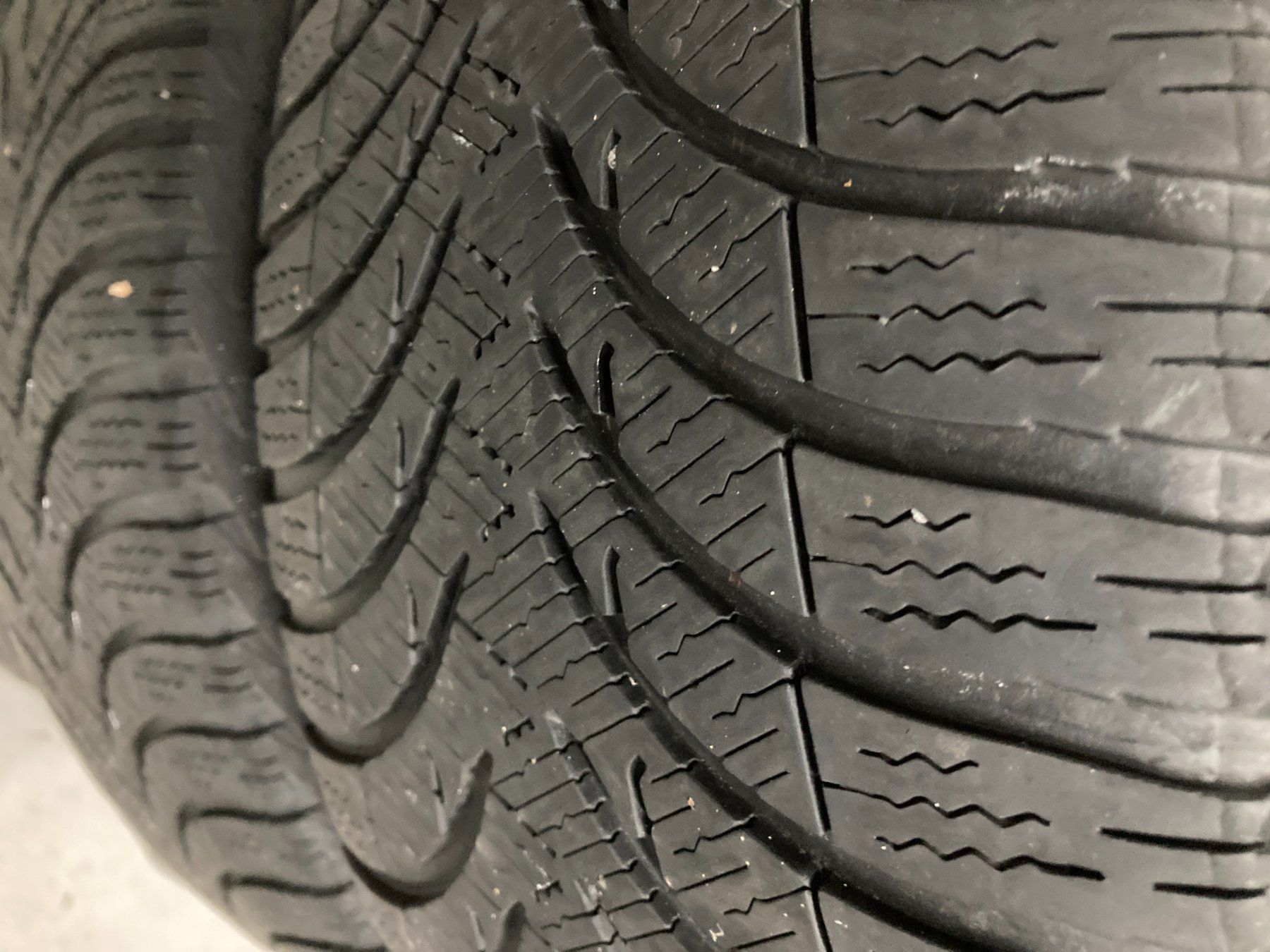 Audi Pneumatici & Ruote complete: Audi A6 Winterräder 215/55R16 – Usato da Cham venduto da WB2223 6
